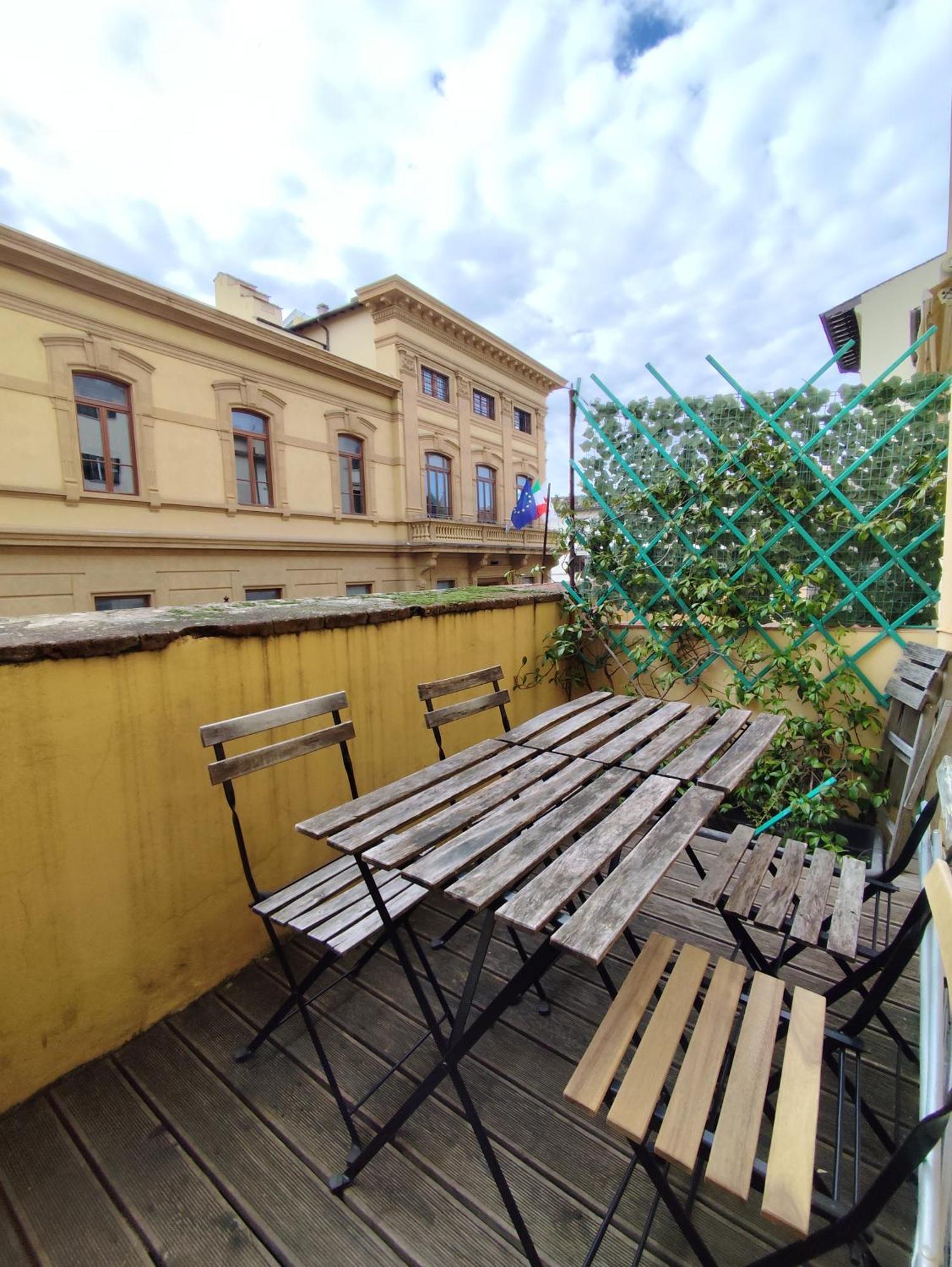 Borgo San Frediano Suites Φλωρεντία Εξωτερικό φωτογραφία